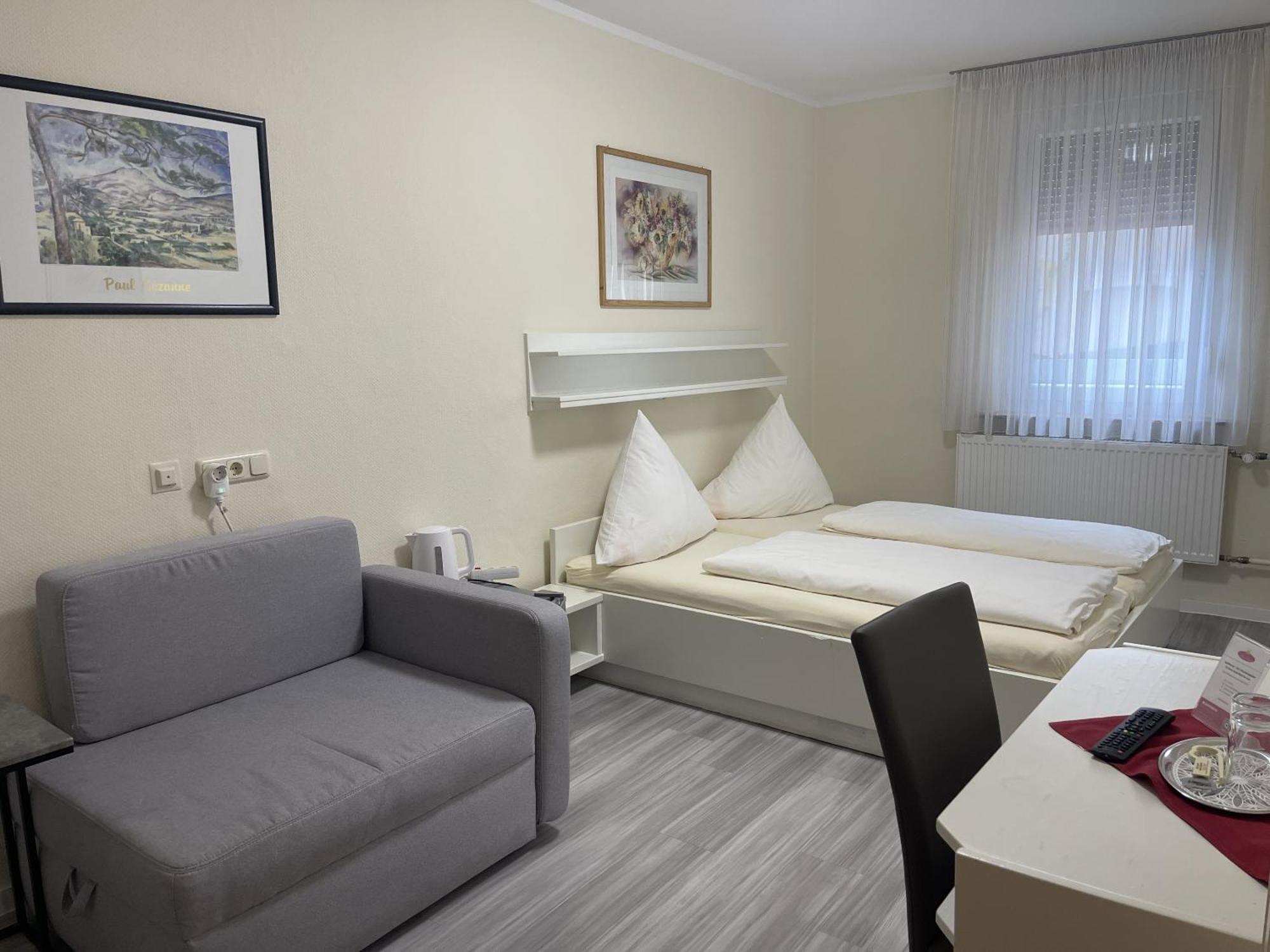Hotel Koenig Humbert Erlangen Exteriér fotografie